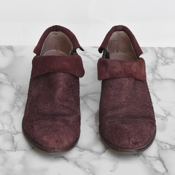 Seychelles - Anthropologie Snare Towel Ankle Boots - Suede - Burgundy - Size 7.5 - Picture 3 of 6